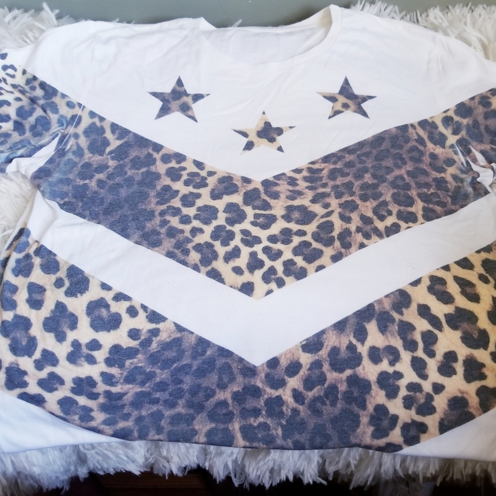 Men's Short Sleeve Graphic Cheetah Print Tee Sz M